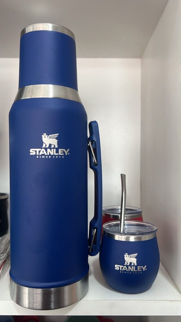 Termo y mate con tapa Acrílica + bombilla