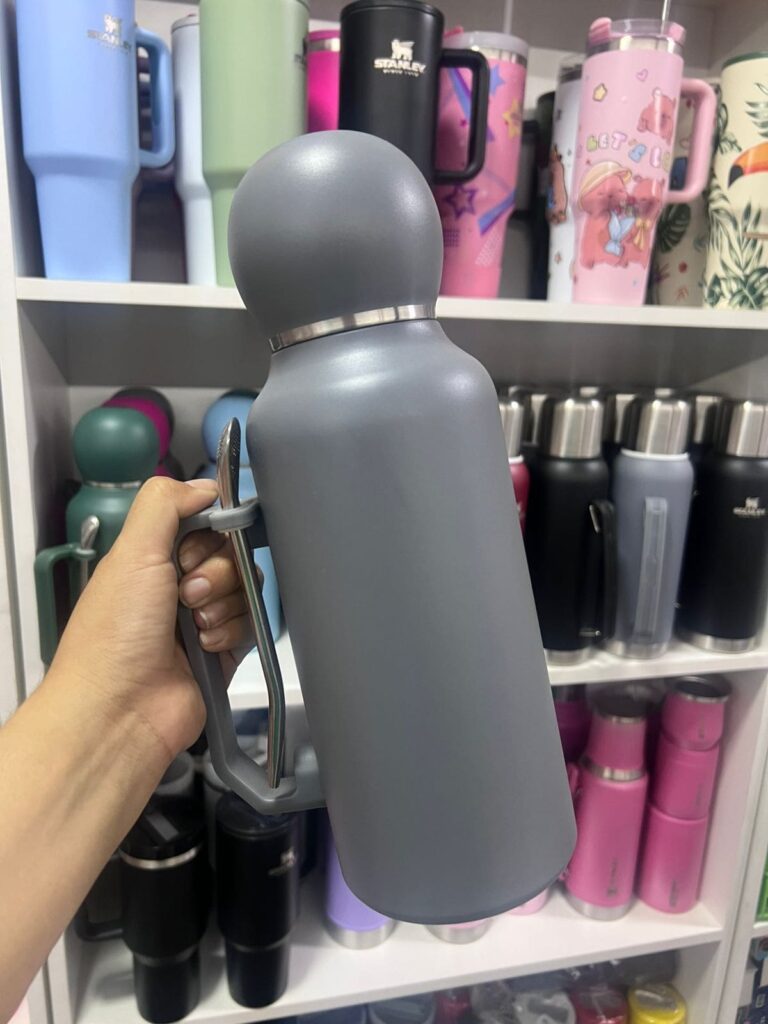 termo gris bolita