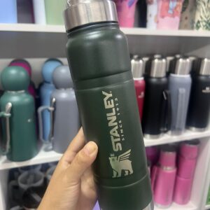 botella termica con filtro verde